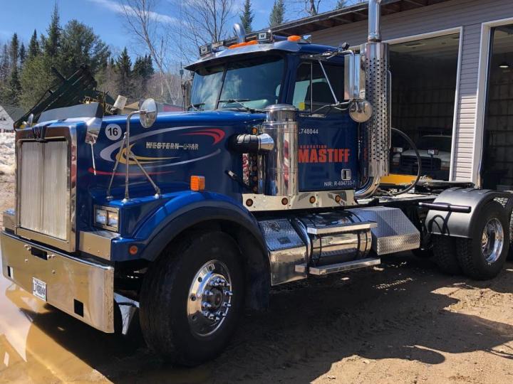 Service de transport spécialisé hors normes Laurentides